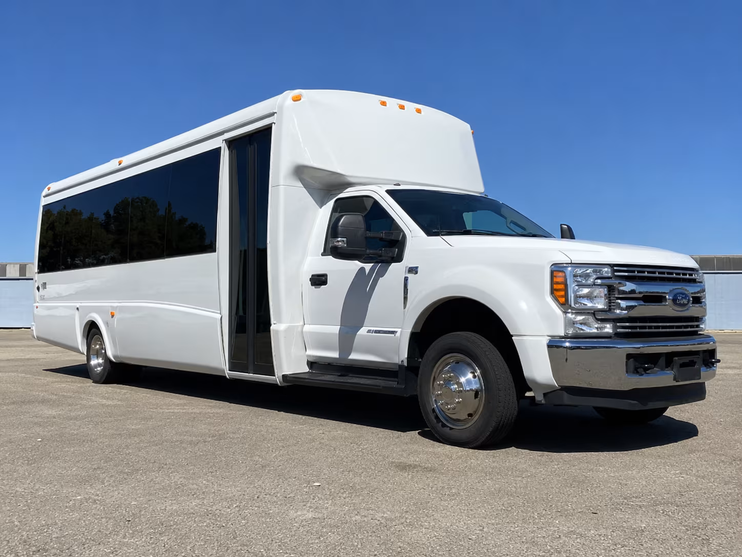 durham ride in comfort with a durham winery tour charter bus