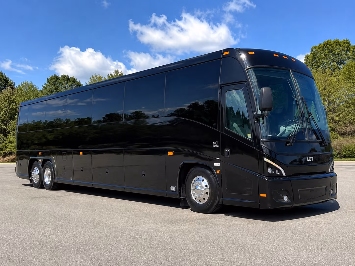 fayetteville wedding charter bus rentals for your guests