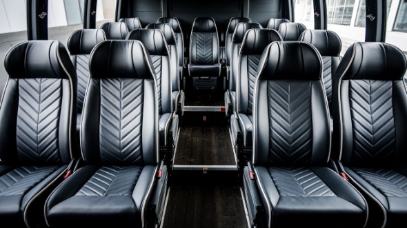 35 passenger minibus rental burlington